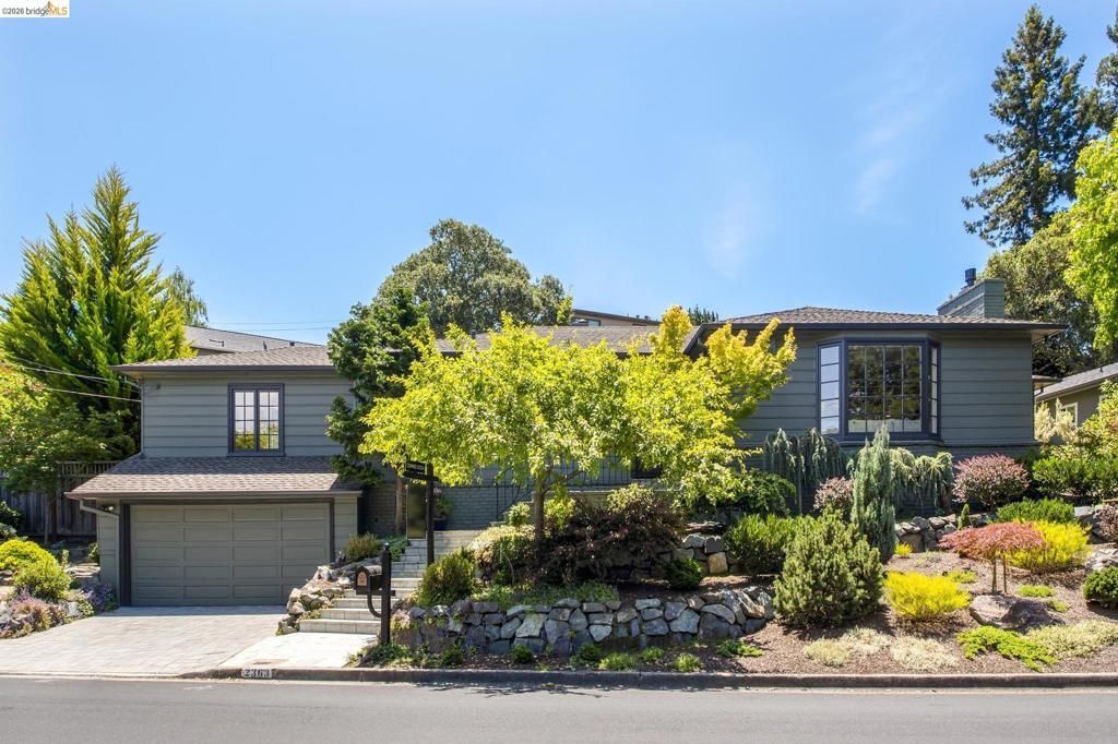 2363 Leimert Blvd, Oakland, CA 94602 Main Photo