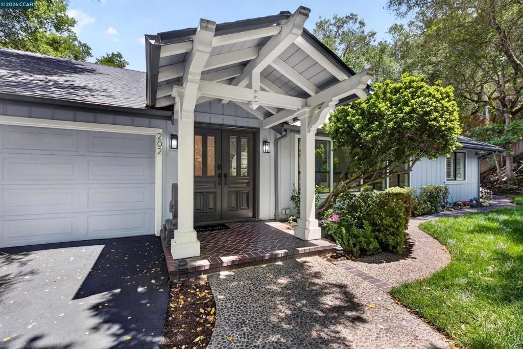202 Glorietta Blvd, Orinda, CA 94563 Main Photo