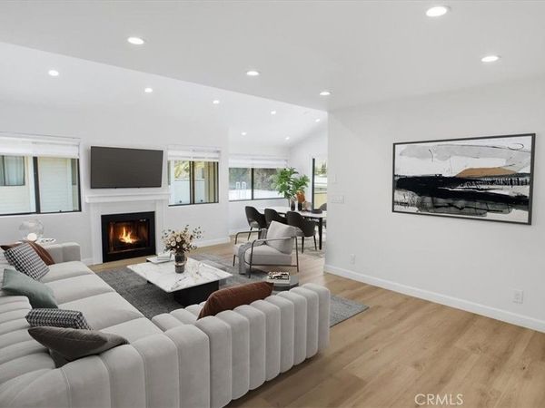 10566 Sunland, Unit 7, Sunland, CA 91040