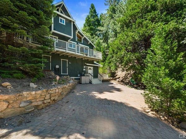 30942 Old City Creek, Running Springs, CA 92382