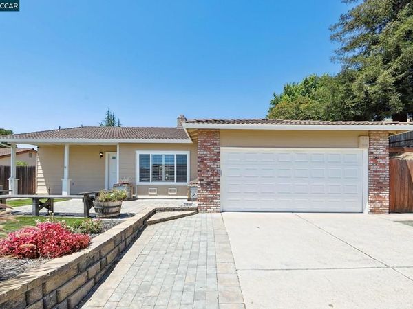 148 Primrose Ln, Vallejo, CA 94591