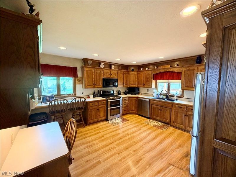 371 Bryan Circle NE, New Philadelphia, OH 44663 Photo 11
