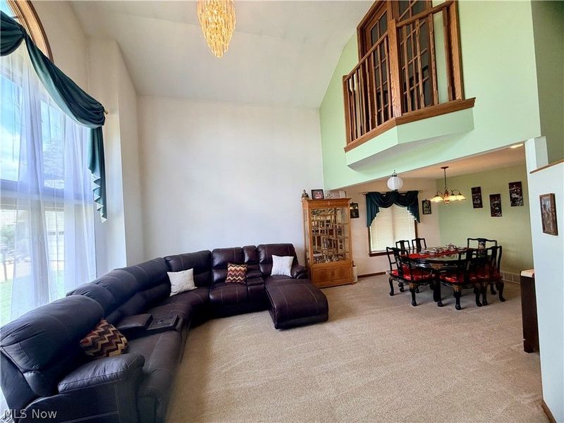 371 Bryan Circle NE, New Philadelphia, OH 44663 Photo 5