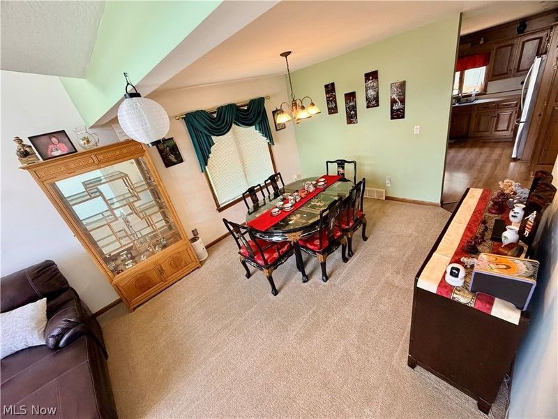 371 Bryan Circle NE, New Philadelphia, OH 44663 Photo 7