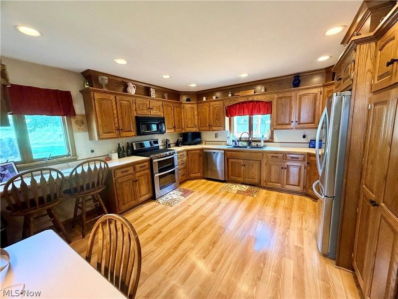 371 Bryan Circle NE, New Philadelphia, OH 44663 Photo 9