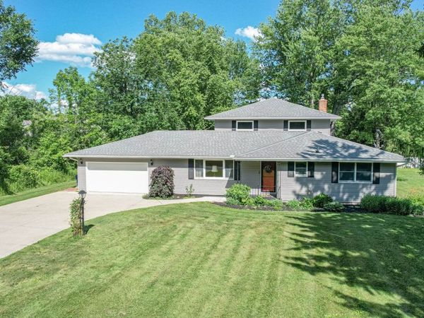 1835 Metzger Road, Valley City, OH 44280
