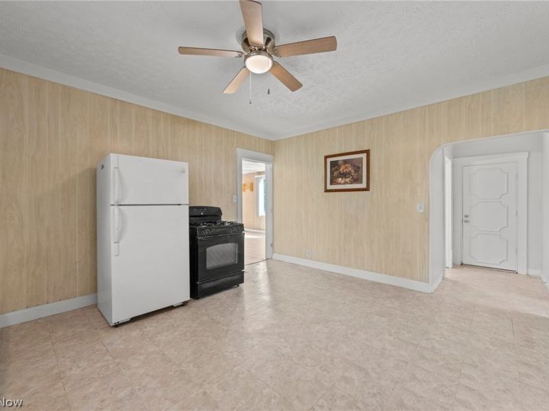 111 W Cuyahoga Falls Avenue, Akron, OH 44310 Photo 15