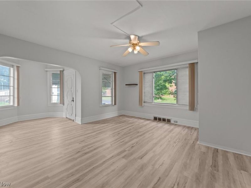 111 W Cuyahoga Falls Avenue, Akron, OH 44310 Photo 23