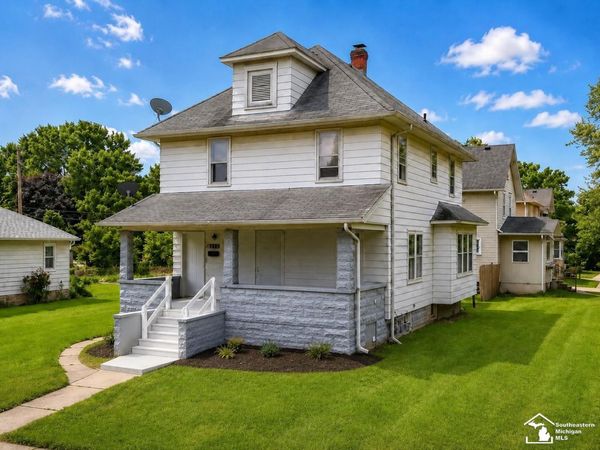 231 W 7th Street, Monroe, MI 48161