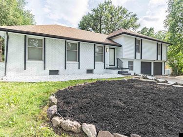 16559 Dorcas Street, Omaha, NE 68130