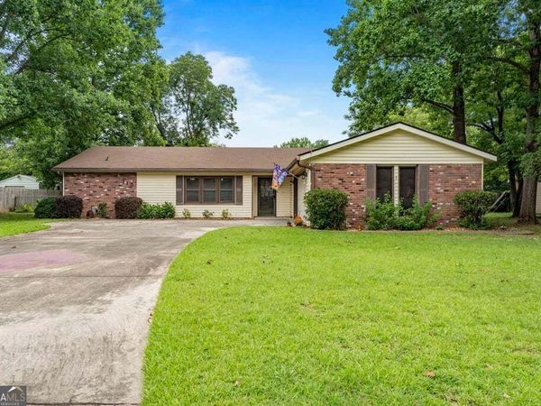 115 Foxfire Drive, Warner Robins, GA 31093