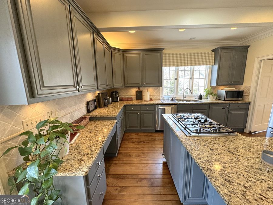 Property Image 17