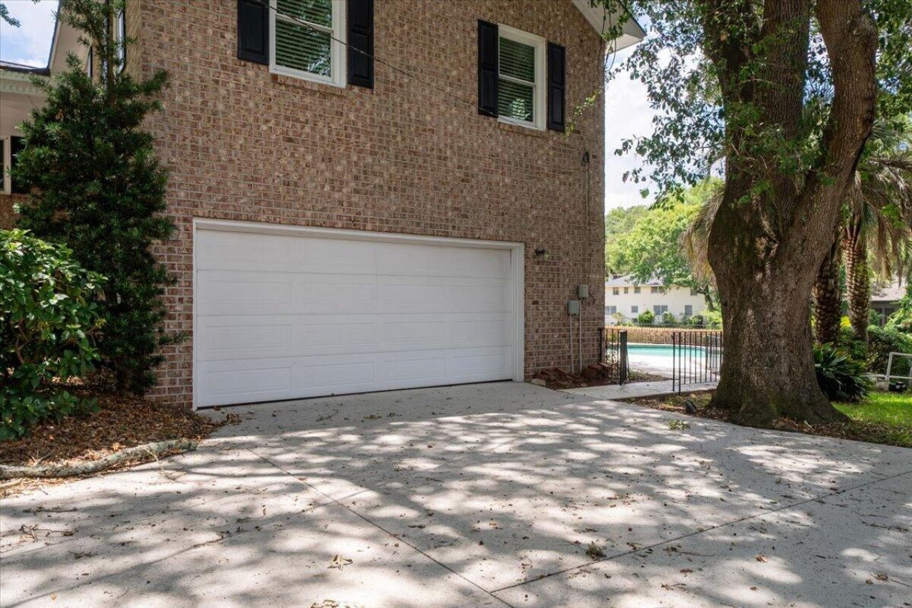 731 Knotty Pine Road Photo 32