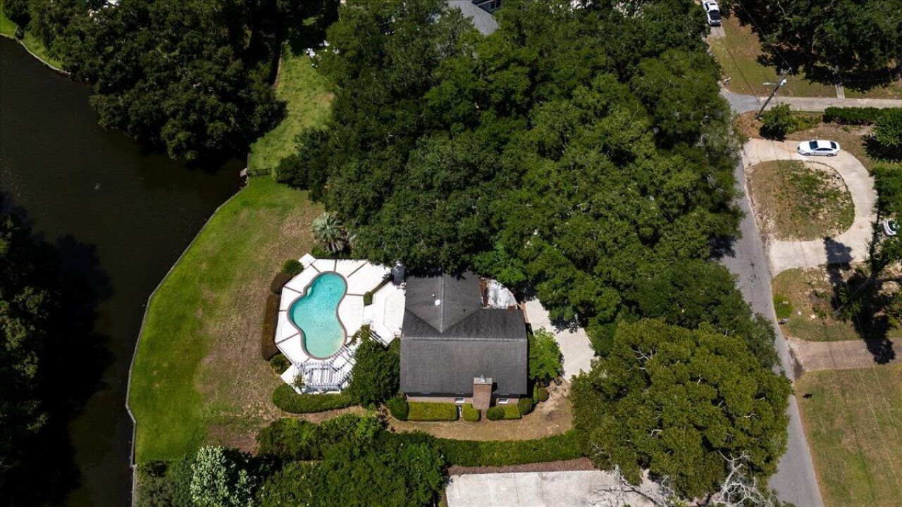 731 Knotty Pine Road Photo 43