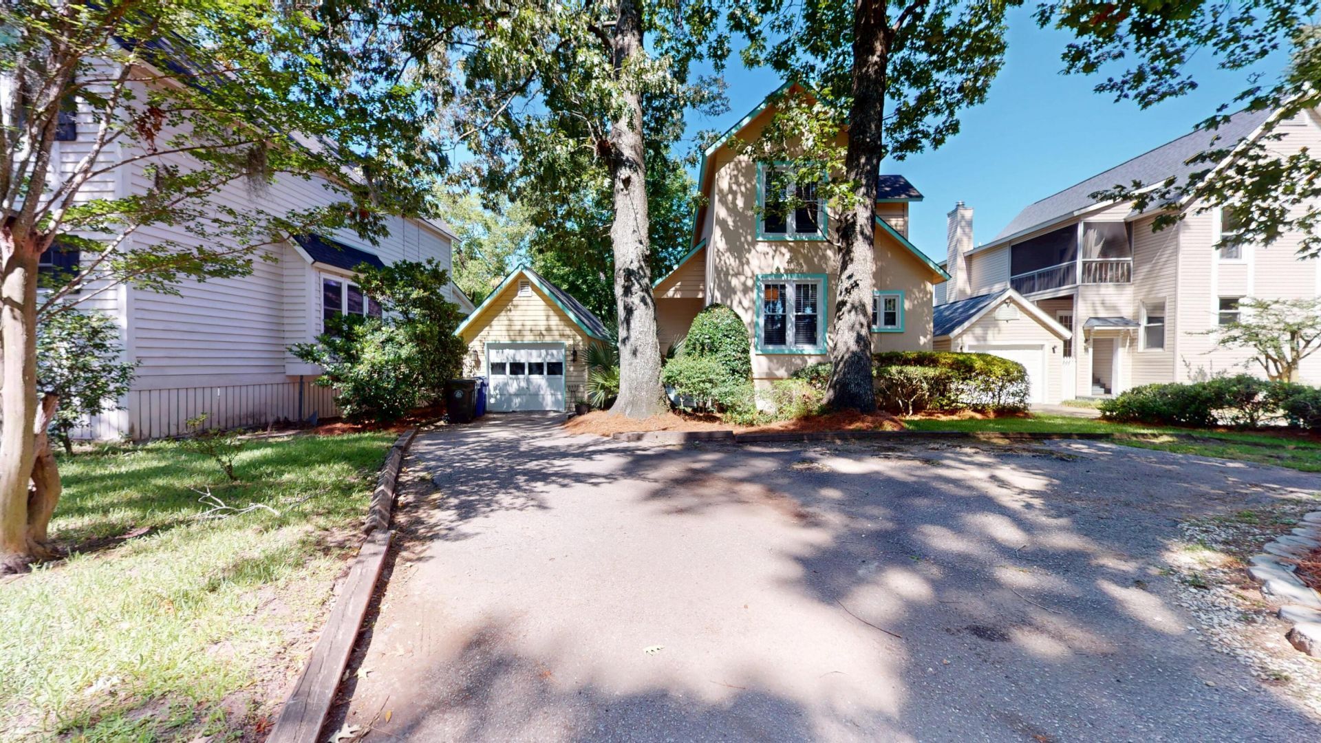 781 Lake Frances Drive Photo 16