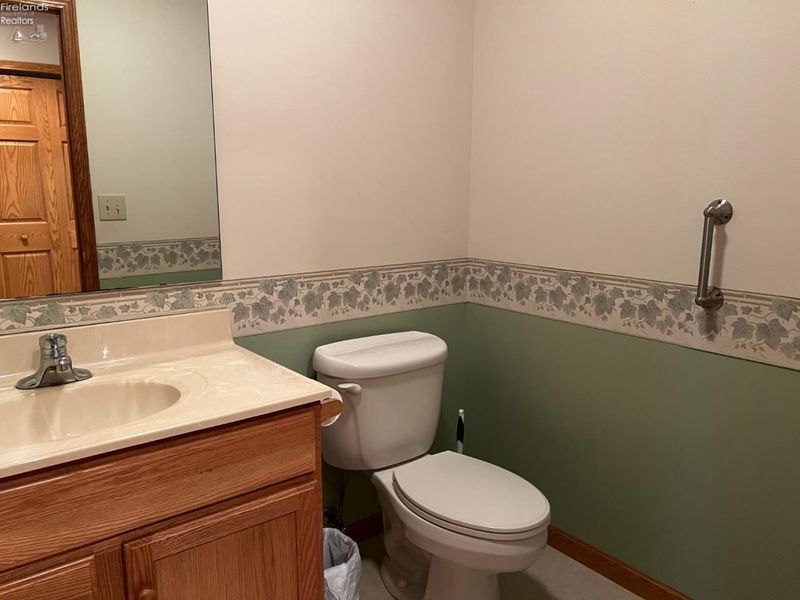 897 Busdeker Lane, Gibsonburg, OH 43431 Photo 18