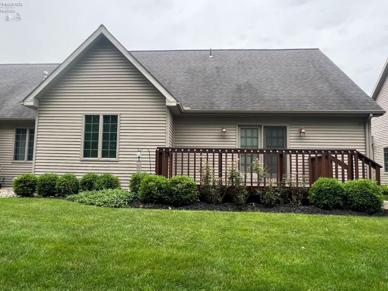 897 Busdeker Lane, Gibsonburg, OH 43431 Photo 7