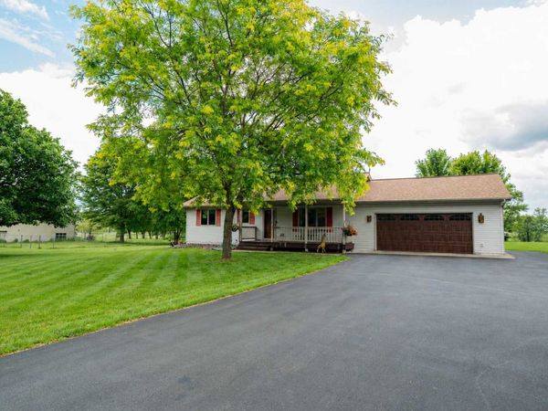 2192 90th Avenue , Osceola, WI 54020