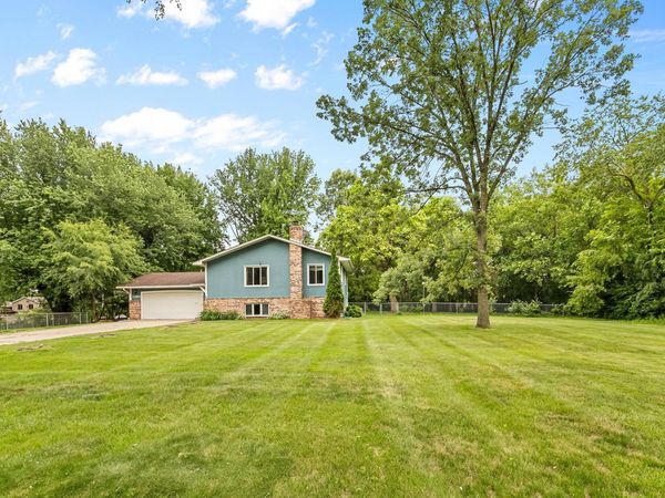 1390 Rainier Lane, Eagan, MN 55121