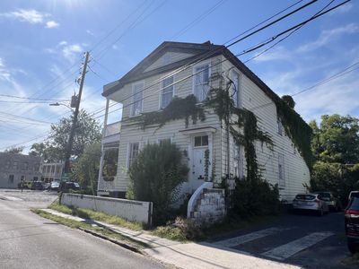 18 Pinckney, Charleston, SC 29401
