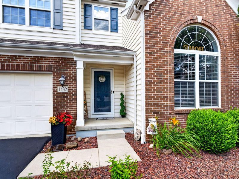 1432 Fergus Road, Grove City, OH 43123 Photo 2