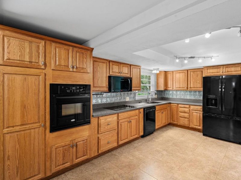 205 Tuxworth Road, Centerville, OH 45458 Photo 15