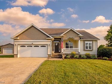 10964 Parmenter Road , Burbank, OH 44214