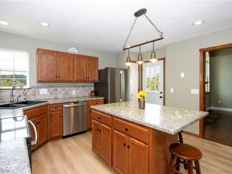 10964 Parmenter Road, Burbank, OH 44214 Photo 11