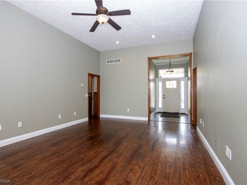 10964 Parmenter Road, Burbank, OH 44214 Photo 15