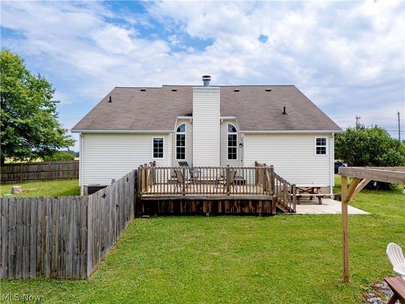 10964 Parmenter Road, Burbank, OH 44214 Photo 2