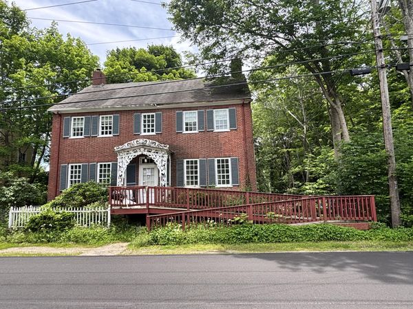 16 Lee Street , Wiscasset, ME 04578