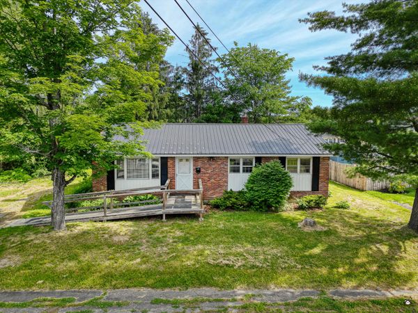 37 Marlboro Avenue , Augusta, ME 04330
