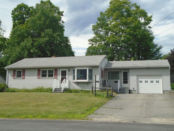 17 Sam Street , Winslow, ME 04901