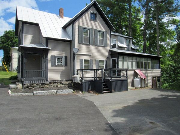 17 N Main Street , Solon, ME 04979