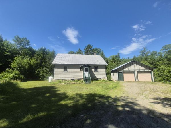 192 Dutch Gap Road , Chesterville, ME 04938