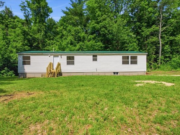 336 Packard Road, Monmouth, ME 04259