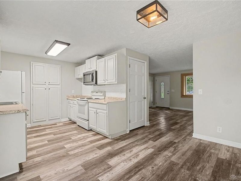 1016 Pool Avenue, Vandalia, OH 45377 Photo 9