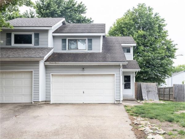 1424 E 125th Terrace, Unit F, Olathe, KS 66061