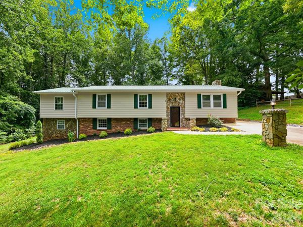 408 Birch Circle Drive , Hudson, NC 28638