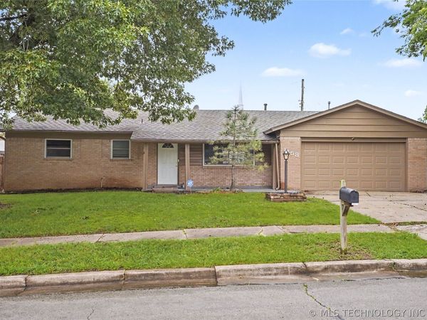 1158 N Hickory Place , Broken Arrow, OK 74012