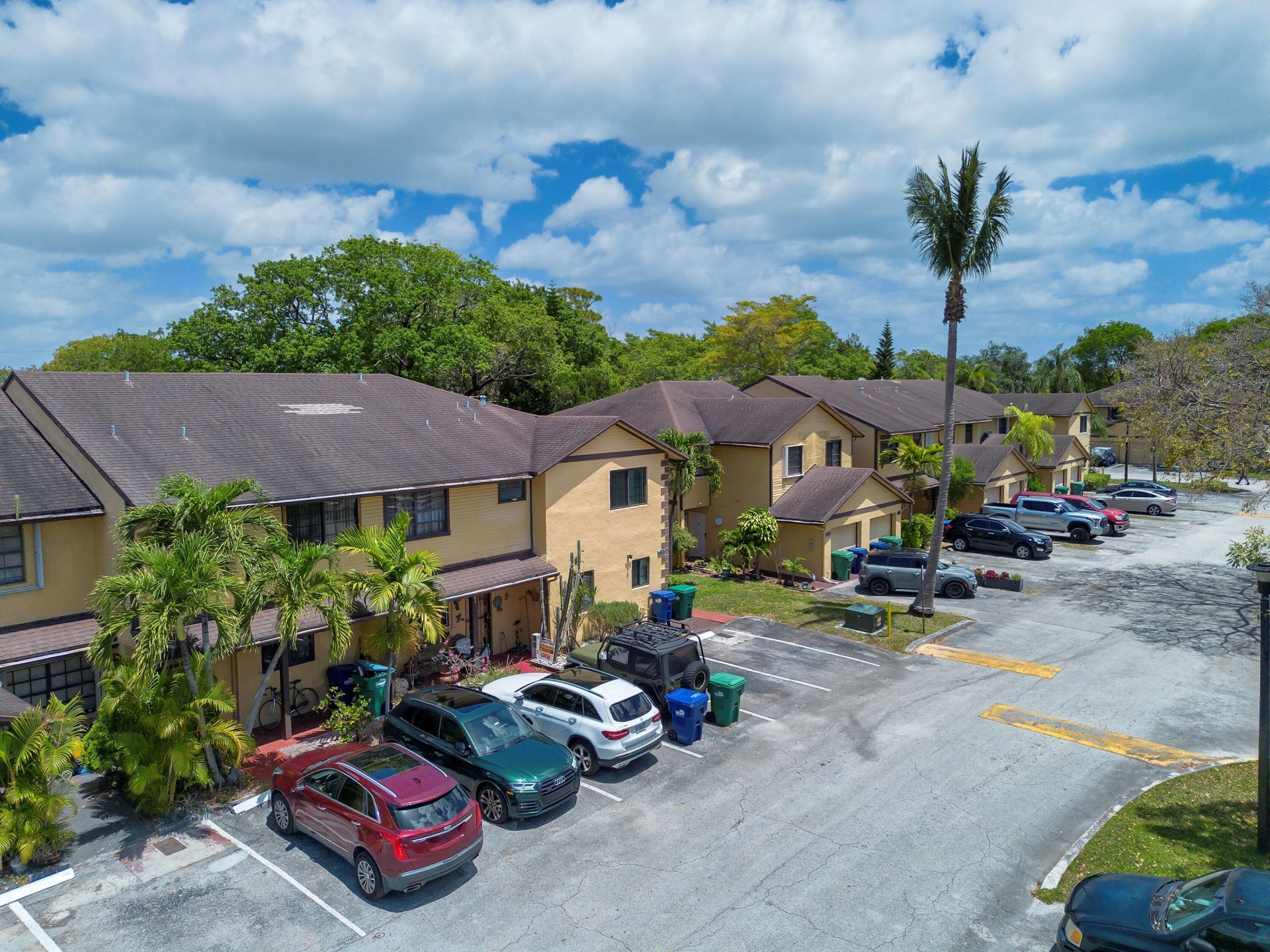 1129 NE 210th Terrace, Unit 210, Miami, FL 33179 Photo