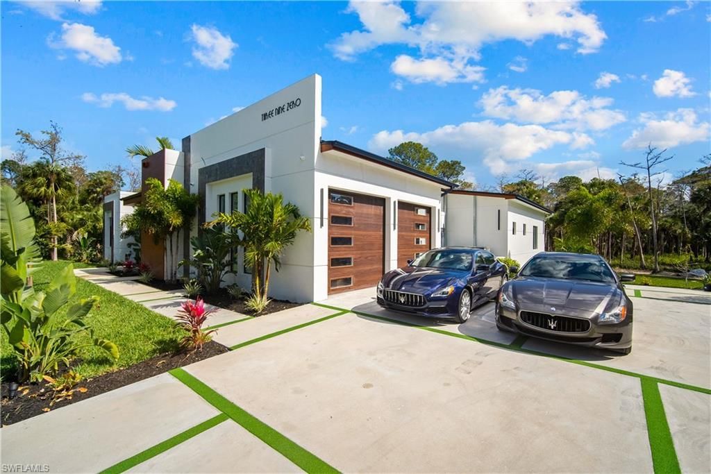 390 3rd St Nw, Naples, FL 34120 Photo