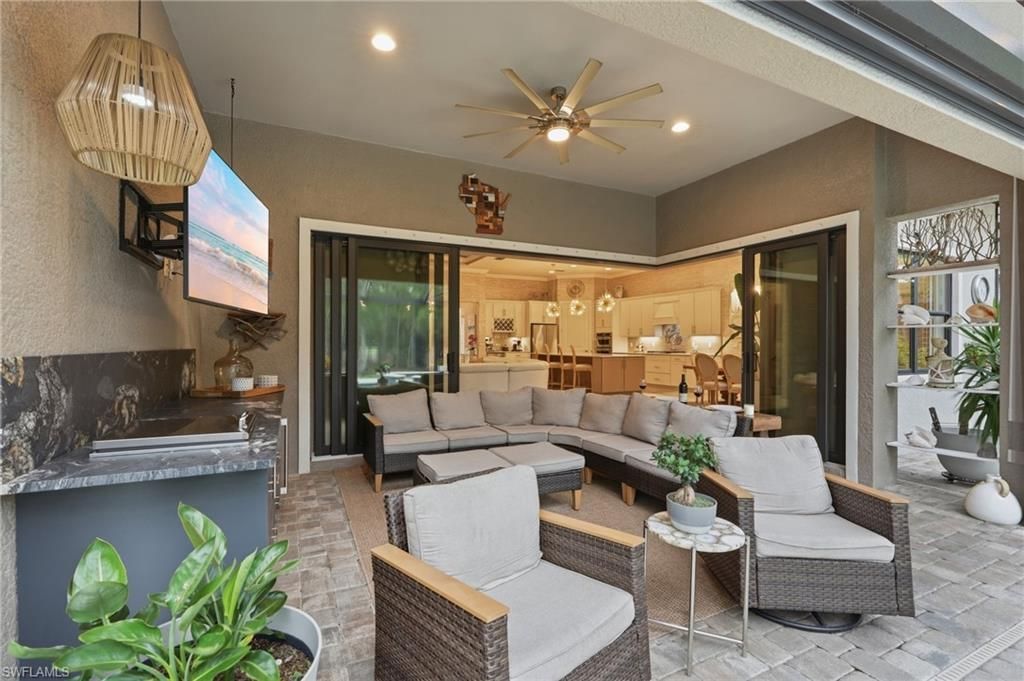8961 Bahama Swallow Way , Naples, FL 34120 Photo