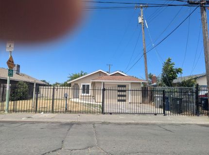 5738 Wilkinson St, Sacramento, CA 95824 Photo