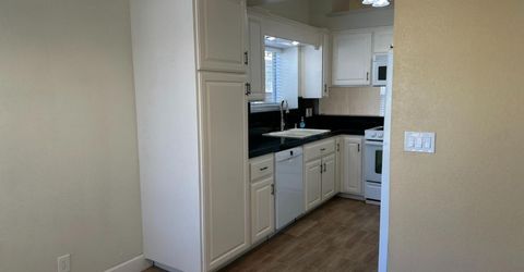 410 Cirby Oaks Ct, Roseville, CA 95678 Photo