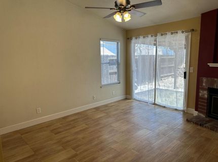 410 Cirby Oaks Ct, Roseville, CA 95678 Photo
