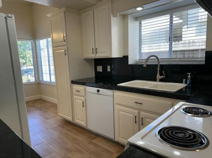 410 Cirby Oaks Ct, Roseville, CA 95678 Photo