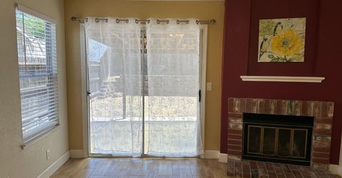 410 Cirby Oaks Ct, Roseville, CA 95678 Photo