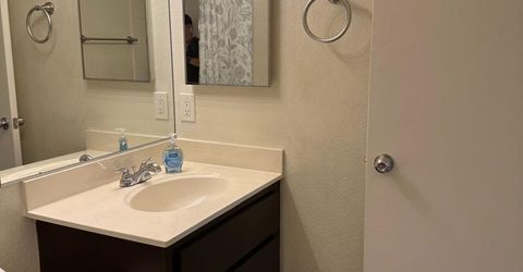 410 Cirby Oaks Ct, Roseville, CA 95678 Photo