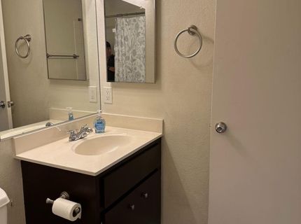 410 Cirby Oaks Ct, Roseville, CA 95678 Photo